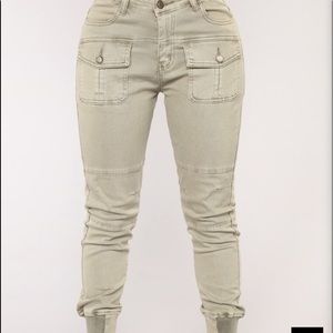 Light green cargo pants BRAND NEW **